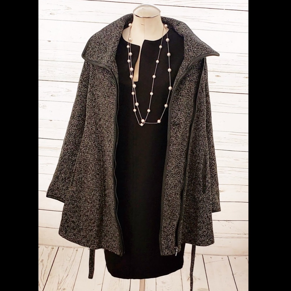 A Pea in the Pod maternity winter coat